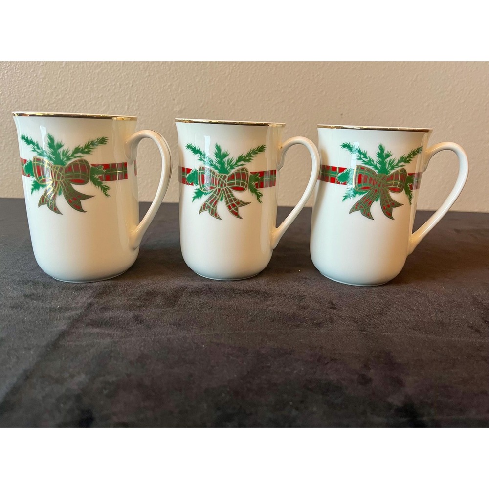 Georges Briard The Hunt Christmas Mugs Set 3 Plaid Bow Gold Trim Japan 8 oz - Picture 7 of 10